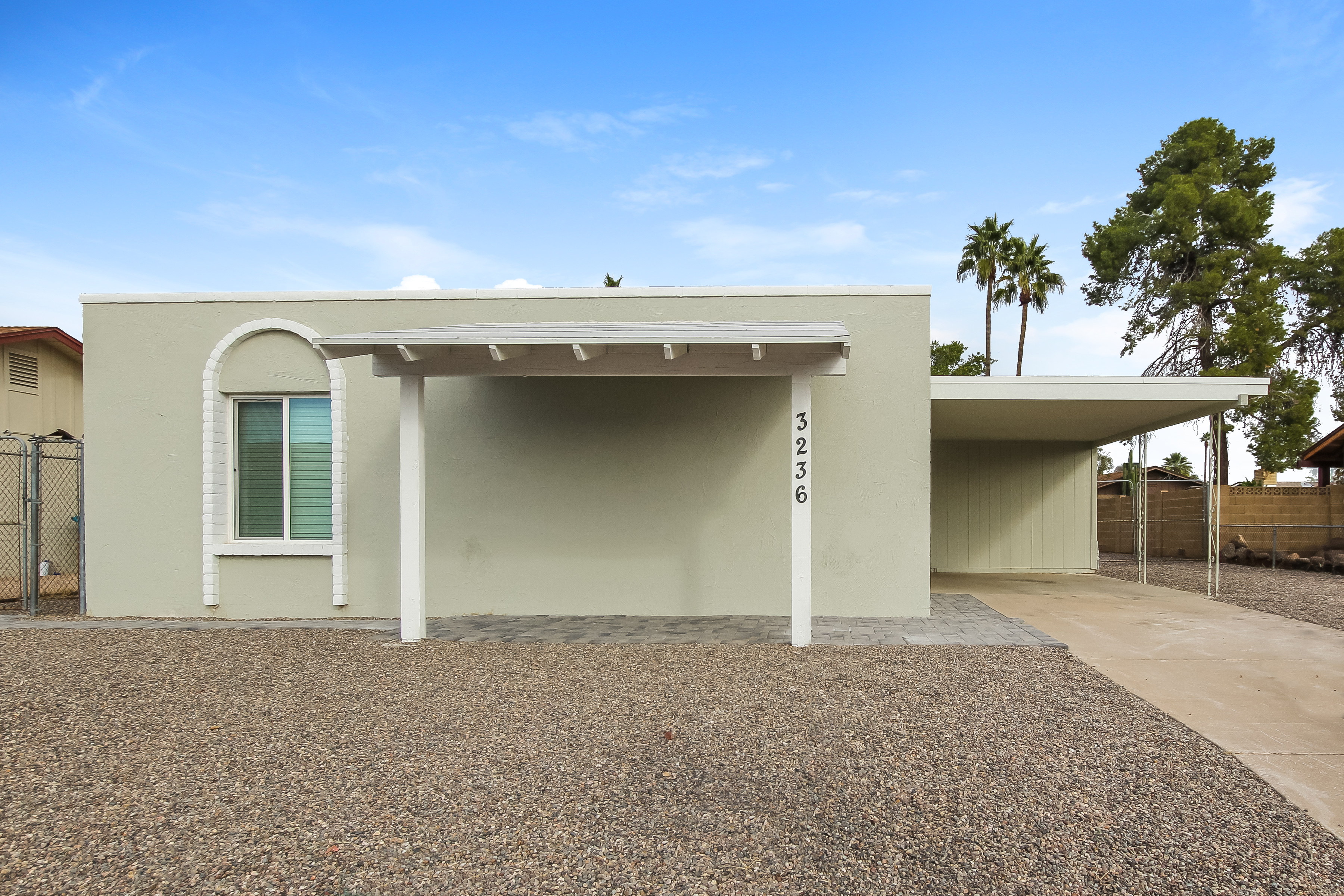 3236 W Desert Cove Ave Phoenix, AZ 85029
